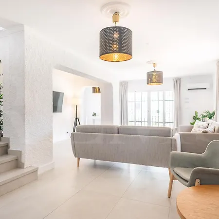 Villa Relaxing With Pool, Garden & Parking Rems Fuengirola
